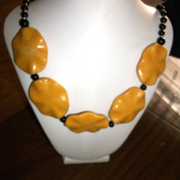 Craft supply  15 genuine stones beads large ( the NEcklace is NOT included) - Picture 2 of 2